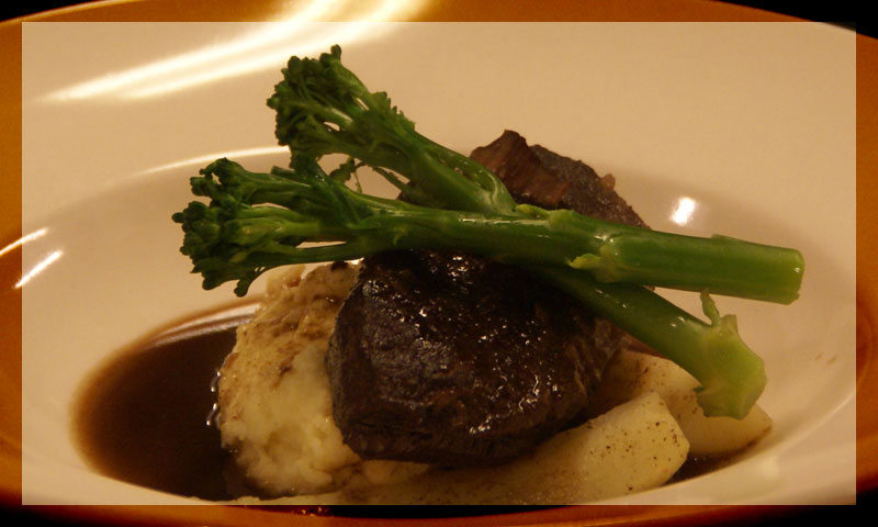 Thumbnail for Sukade van Angusbeef met mierikswortel puree, pastinaak en bimi