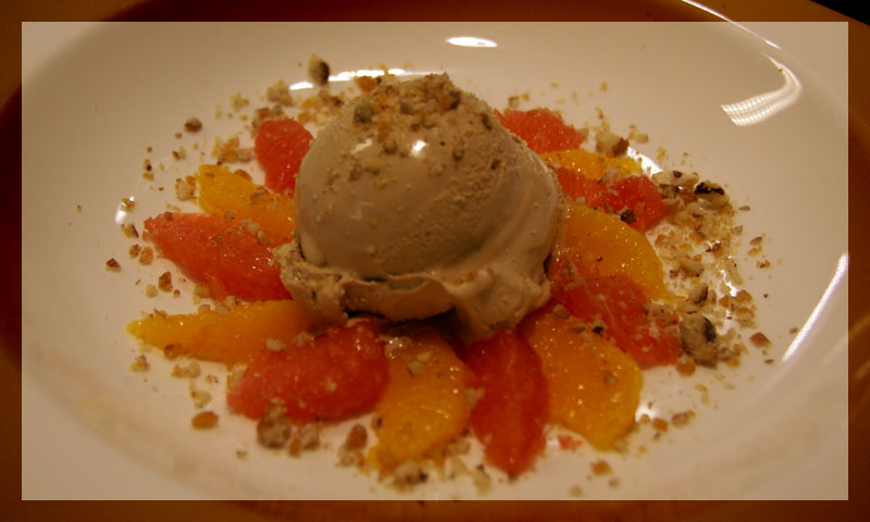 Thumbnail for Citrusfruit met mokka ijs en pecannotencrunch