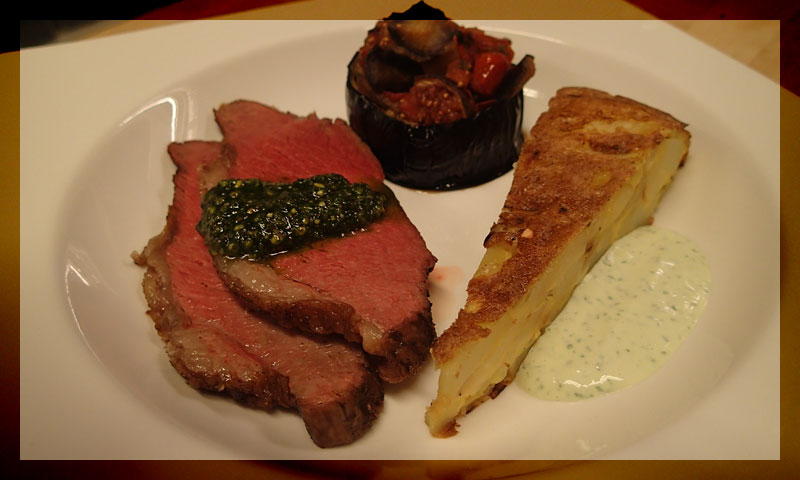 Thumbnail for Grain fed Australian Picanha, tortilla, gevulde aubergine en pistache-basilicumolie