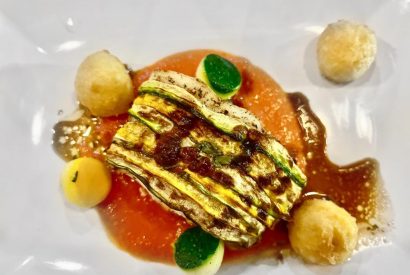 Thumbnail for Kabeljauw met courgettelamellen, tomaatcoulis, mediterrane dressing en anijs-aardappelballetjes